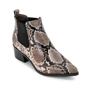 Blondo Waterproof Emelia Brown Snake Leather Boot Size 7